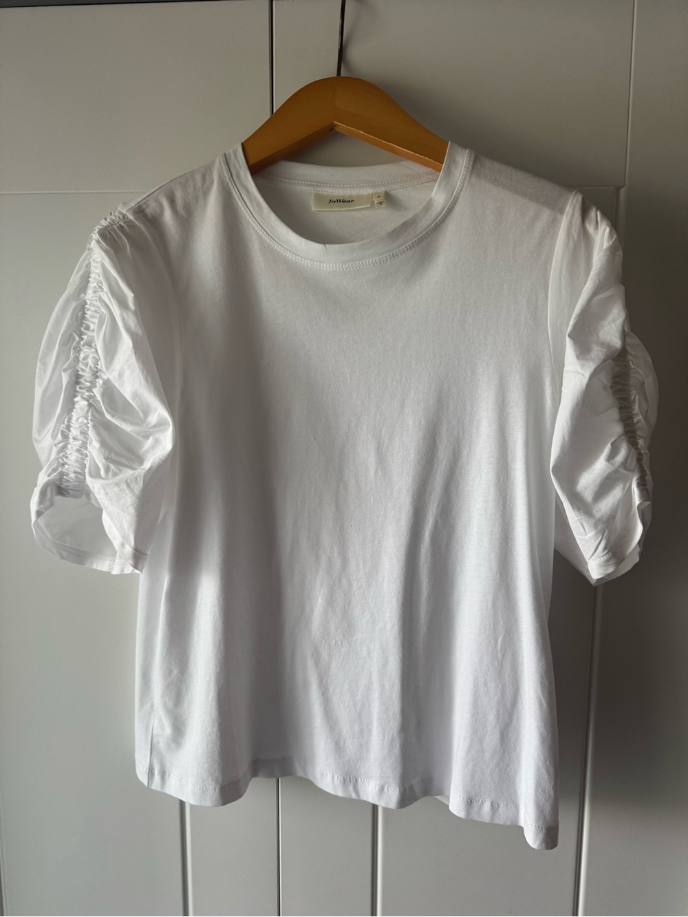 InWear Payana Puff sleeve white tshirt